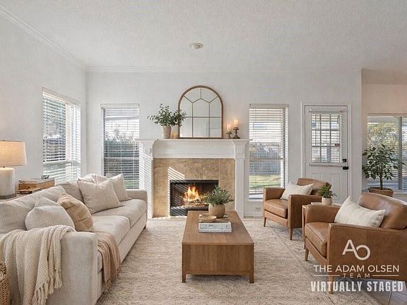 2nd image of 810 Flanners Ct