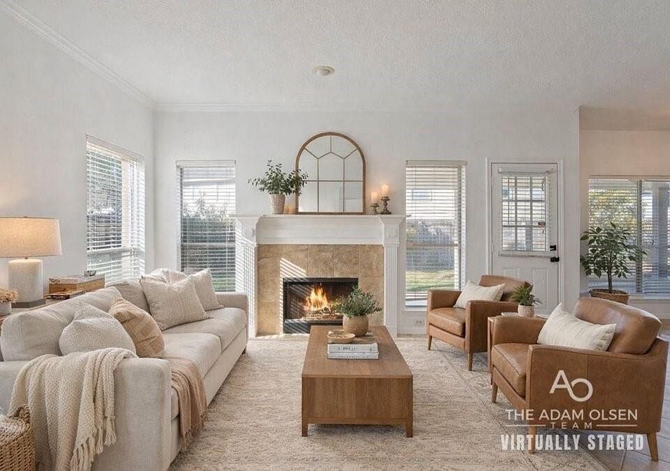 1st image of 810 Flanners Ct