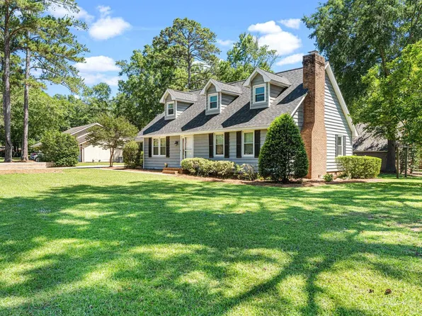 2008 Cedar Ridge Dr, Perry, GA 31069