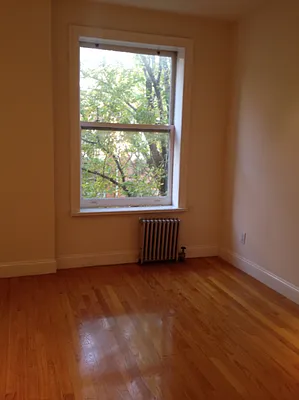 Rented by Oxford Property Group | media 23