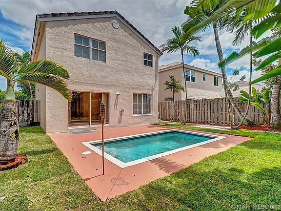 3rd image of 6308 Duval Dr