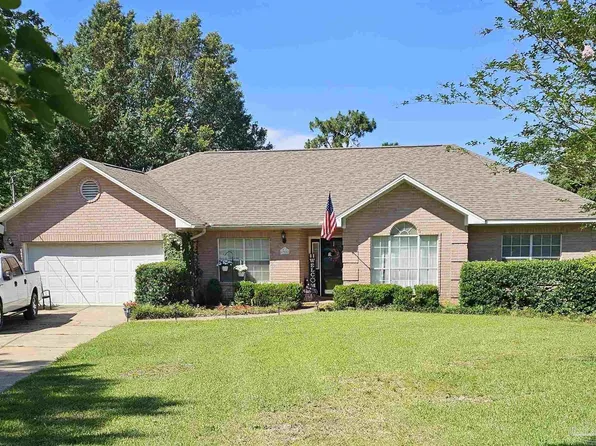 709 Winterset Dr, Cantonment, FL 32533