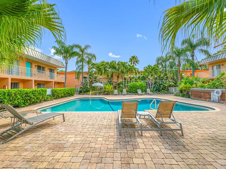 Bayshore Palms at SoHO