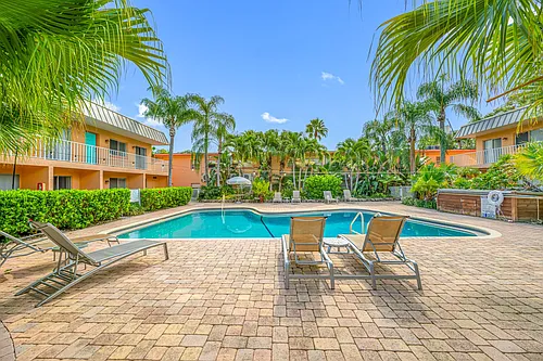 Bayshore Palms at SoHO Photo 1