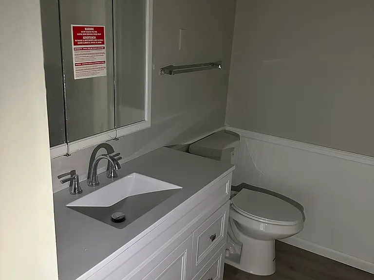 Mulberry Row Apartments — Photo 14