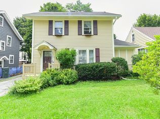 275 Farmington Rd, Rochester, NY 14609