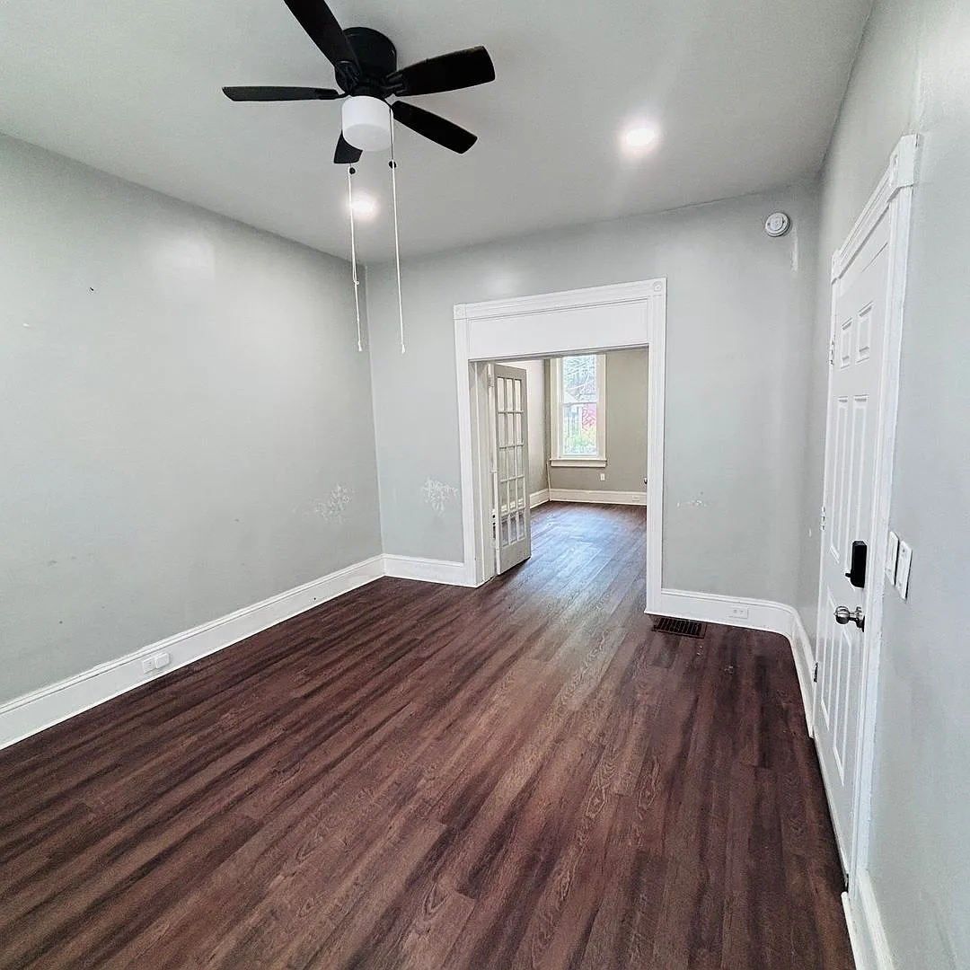 1154 Washington St — Photo 4