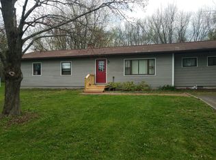 50 Tracy Cir, Amherst, MA 01002