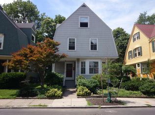 26 Holbrook St, Jamaica Plain, MA 02130