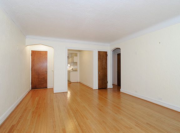 3rd image of 1216 W Jarvis Ave APT 2N