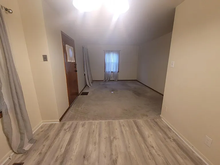 1505 N Sheridan Ave — Photo 3