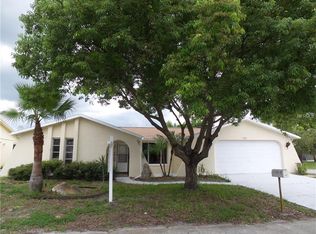 7335 San Moritz Dr, Port Richey, FL 34668