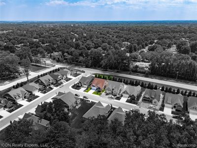 2396 Pondview Ln, Troy, MI, 48085