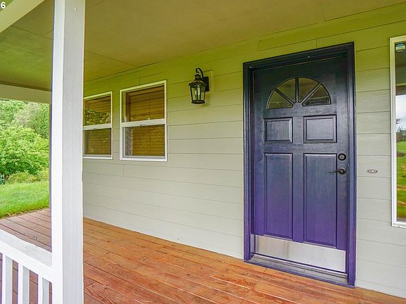 3rd image of 3604 NE 174th St