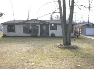 3250 Lee St, Harrison, MI 48625