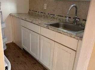 16 Hillcrest Ave, Staten Island, NY 10308