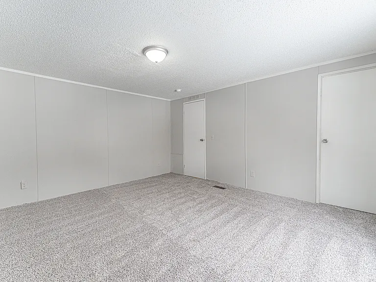13394 Bobwhite Ct — Photo 12