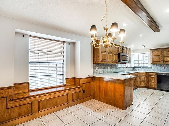3rd image of 3509 Sailmaker Ln