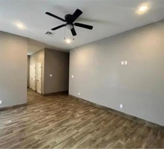 3 bed, 2.0 bath, 1200 sqft, $1,800 — Photo 4