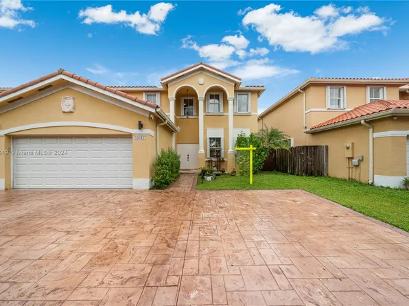 6042 SW 158th Pass, Miami, FL 33193