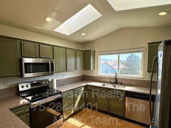 3rd image of 6578 Chula Vista Dr