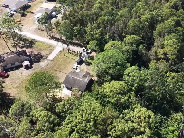 20610 Edgewood Rd, North Fort Myers, FL 33917