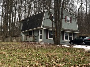 15 Avian Acres Ln, Middletown, NY 10940