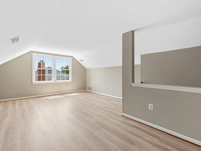 Bonus room