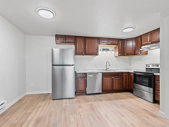 5th image of 2130 Elmview Dr #M