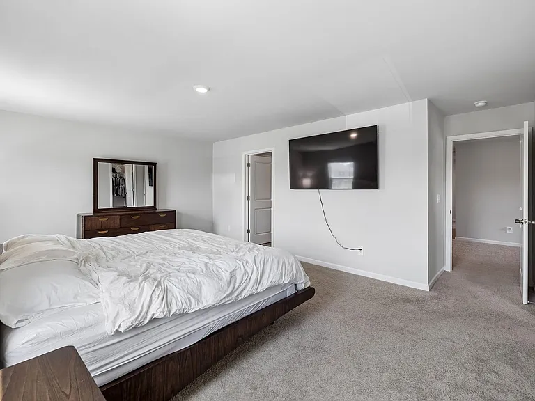 4922 Barnburgh Ln — Photo 28