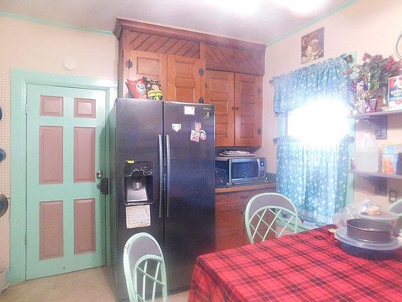 2nd image of 57 Hudson St