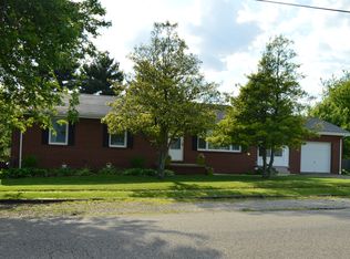 327 Lincoln Ave, Pleasantville, OH