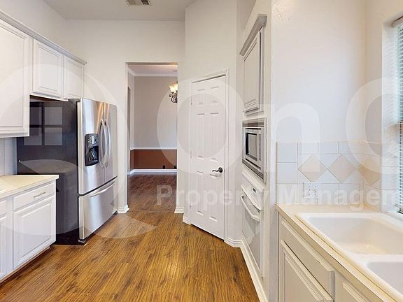 4th image of 5901 Berkshire Rd