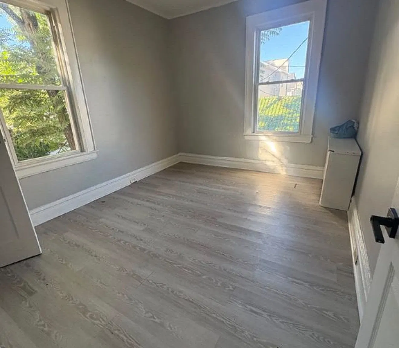 3 bed, $2,095 — Photo 2