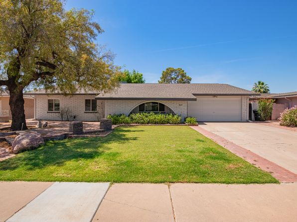 8637 E Camelback Rd