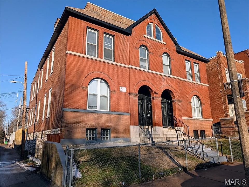 1st image of 3743 Wisconsin Ave