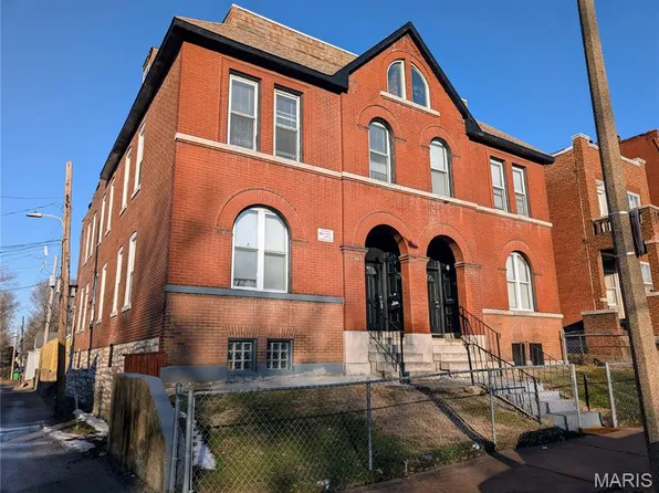 3743 Wisconsin Ave, Saint Louis, MO 63118