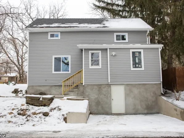 55 Yurchak Rd, Ogdensburg, NJ 07439