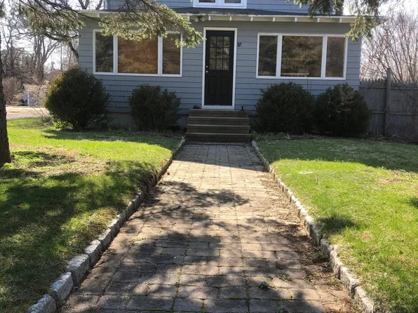 (undisclosed Address), Old Saybrook, CT 06475