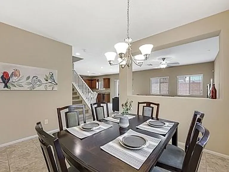 9122 Island Wolf Ave — Photo 8