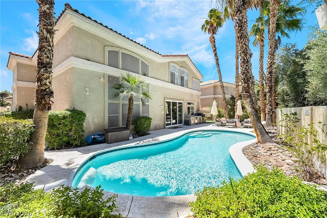4 bed, 3.5 bath, 3258 sqft, $5,295 — Photo 3