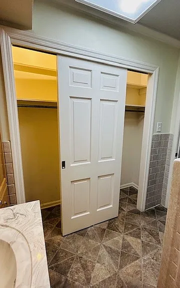 Master bath closet
