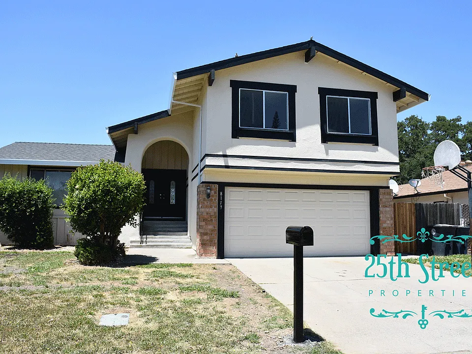 8117 Mesa Oak Way