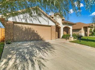 2905 Pacifico Way, Fort Worth, TX 76111