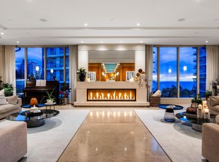 1551 Foster St PENTHOUSE 801, White Rock, BC V4B5M1