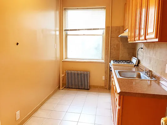 Rented by NY Space Finders Inc. | media 16