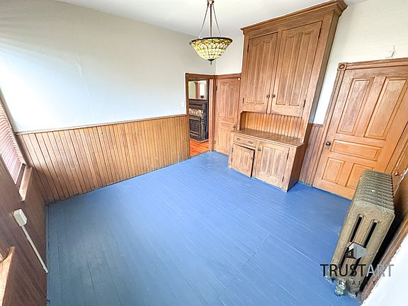 5th image of 3408 Sunnyside Ave #1
