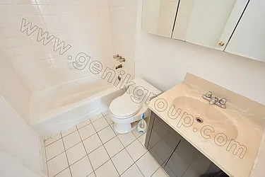 Rented by Genik Group Corp