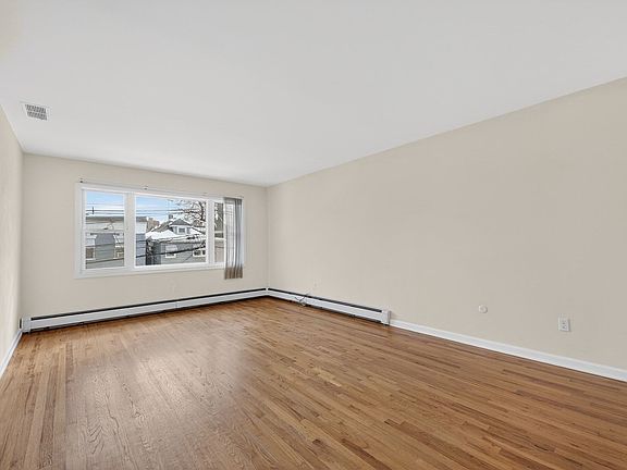 Sunny East Facing Living Room