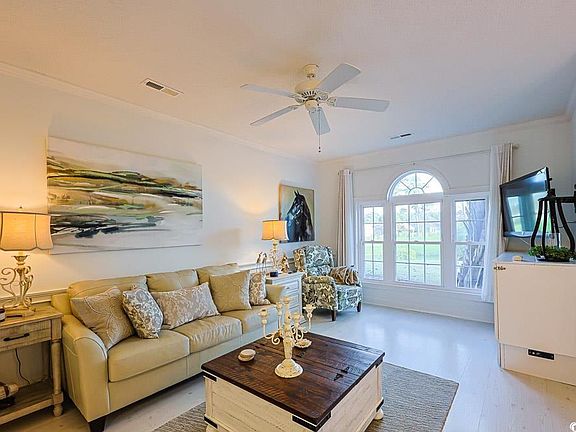 5th image of 695 Riverwalk Dr. #102
